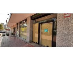 Se vende local comercial en Benidorm, zona av. alfonso puchades