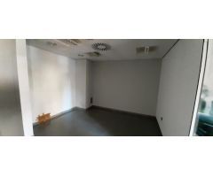 Se vende local comercial en Benidorm, zona av. alfonso puchades