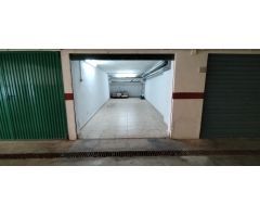 Se vende plaza de garaje cabinado en 1ª linea de playa Levante