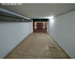 Se vende plaza de garaje cabinado en 1ª linea de playa Levante