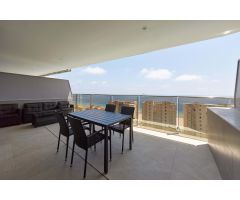 Moderno piso de lujo de 2 dorm. en Sunset Cliffs, Playa de Poniente - www.inmobiliarialesdunes.com