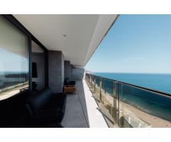Piso excepcional de 3 dormitorios en Sunset Cliffs, Playa de Poniente - www.inmobiliarialesdunes.com