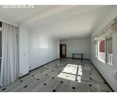 Piso en Benidorm  ( 1ª linea Levante)