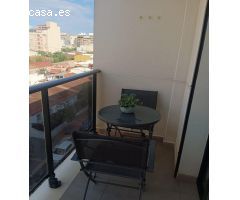 Apartamento de 1 dormitorio y 1 baño. en buen estado. para entrar a vivir. zona Mercasa