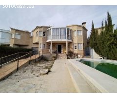 Chalet en Venta en Benidorm, Alicante