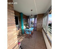 Gran piso de 3 dorm. con parking y piscina en la Cala de Benidorm - www.inmobiliarialesdunes.com