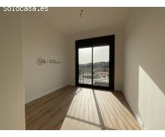 Obra Nueva! rodeada de parques.