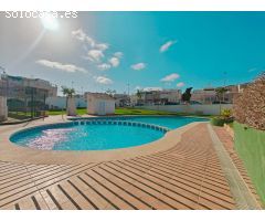 Se vende bungalow con piscina comunitaria en Torrevieja, los Balcones