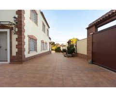 Impresionante chalet en Los Balcones (Torrevieja)