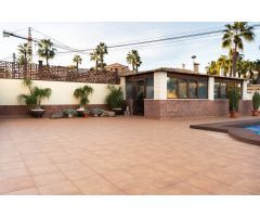 Impresionante chalet en Los Balcones (Torrevieja)