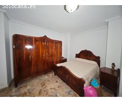 Piso en Torrevieja centro con 4 habitaciones