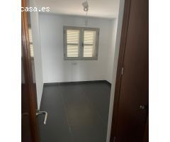 Bonito ático con plaza de parking y terraza/solarium