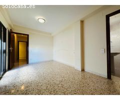 PISO -AV. DE LA RÀPITA-