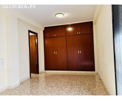 PISO -AV. DE LA RÀPITA-