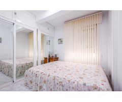 APARTAENTO PRIMERA LINEA PASEO MARÍTIMO DE 3 HABITACIONES
