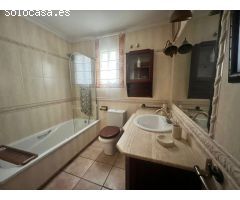 ÁTICO AVDA. HABANERAS 3 DORMITORIOS y 2 BAÑOS REFORMADO CON GARAJE INCLUIDO