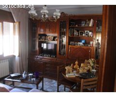 103-JU Disfruta de una casa con gran patio y terraza-solarium a solo 1,30 horas de Madrid.-