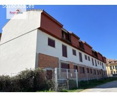 101- Promoción de chalets y garajes en construcción en La Higuera, Espirdo (Segovia)