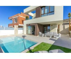 Villa en Alicante, Colina de Rojales - 3 habitaciones.