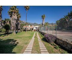 Villa en Venta en Marbella, Málaga