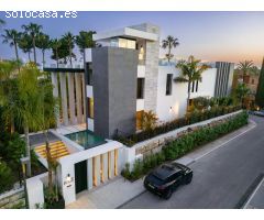 Villa en Venta en Marbella, Málaga