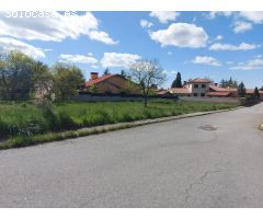 Parcela urbana en Ortigosa del Monte – 1.100 m² (posibilidad de adquirir media parcela)