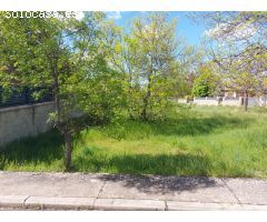 Parcela urbana en Ortigosa del Monte – 1.100 m² (posibilidad de adquirir media parcela)