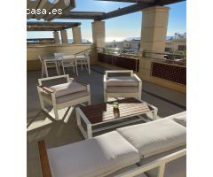 APARTAMENTO EN ARENALES DEL SOL CON DOS PLAZAS DE GARAJE Y TRASTERO