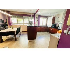 VIVIENDA UNIFAMILIAR EN EL RAVAL