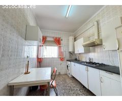 ¡TU HOGAR SOÑADO EN EL CENTRO DE LOS BARRIOS, CON AZOTEA!