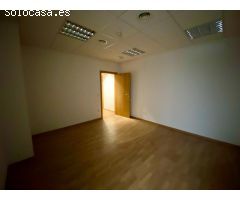 Oficina en pleno eje comercial. Andorra la Vella