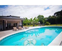 Magnifica casa con parcela plana.