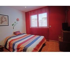 Magnifica casa con parcela plana.