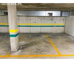 Se vende plaza de parking en la zona de Fenals.