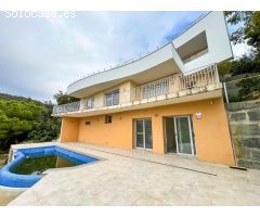Villa con vistas al mar.