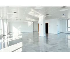 Oficina en Alquiler en Valencia de las Torres, Valencia