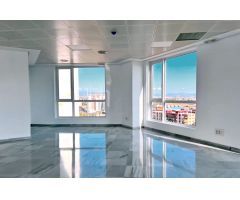 Oficina en Alquiler en Valencia de las Torres, Valencia