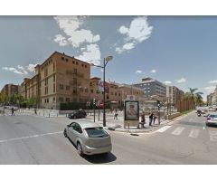 Local comercial en Alquiler en Valencia de las Torres, Valencia