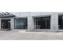 Local comercial en Alquiler en Valencia de las Torres, Valencia