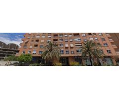 Oficina en Alquiler en Valencia de las Torres, Valencia