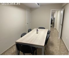 Oficina en Alquiler en Valencia de las Torres, Valencia