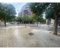 Local comercial en Venta en Valencia de las Torres, Valencia