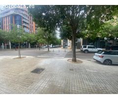 Local comercial en Venta en Valencia de las Torres, Valencia