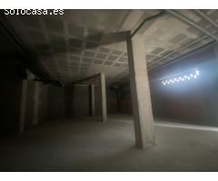 Local comercial en Venta en Valencia de las Torres, Valencia