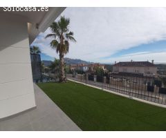 Chalet en Venta en la Nucia, Alicante
