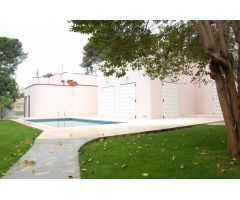 Chalet en venta en Rocafort, Ubanización Santa Bárbara