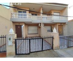 Adosado en Venta en El Algarrobico, Murcia