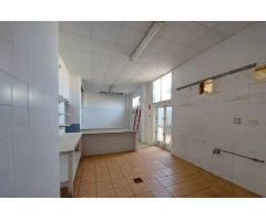Local comercial en Venta en Puerto de Gandía, Valencia