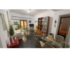 Piso en Venta en Valencia de las Torres, Valencia