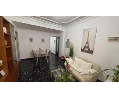 Piso en Venta en Valencia de las Torres, Valencia